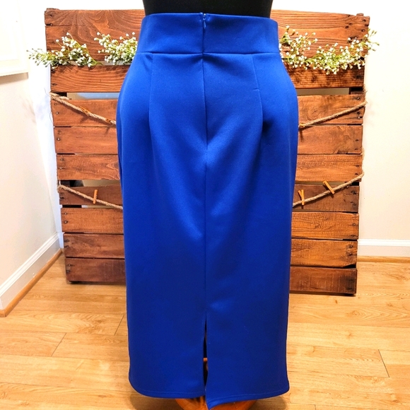 Pencil Skirt Midi Length - Picture 3 of 5
